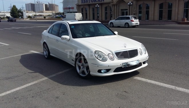 Mercedes E 240 2002, 180,000 km - 2.6 l - Bakı