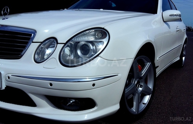 Mercedes E 240 2002, 180,000 km - 2.6 l - Bakı