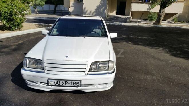 Mercedes C 230 2000, 250,000 km - 2.3 l - Bakı