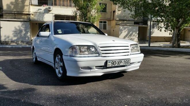 Mercedes C 230 2000, 250,000 km - 2.3 l - Bakı