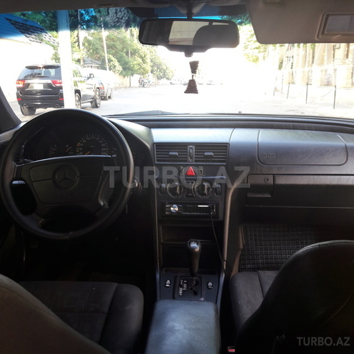 Mercedes C 180 1997, 300,000 km - 1.8 l - Bakı