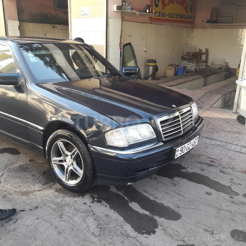 Mercedes C 180 1997, 300,000 km - 1.8 l - Bakı