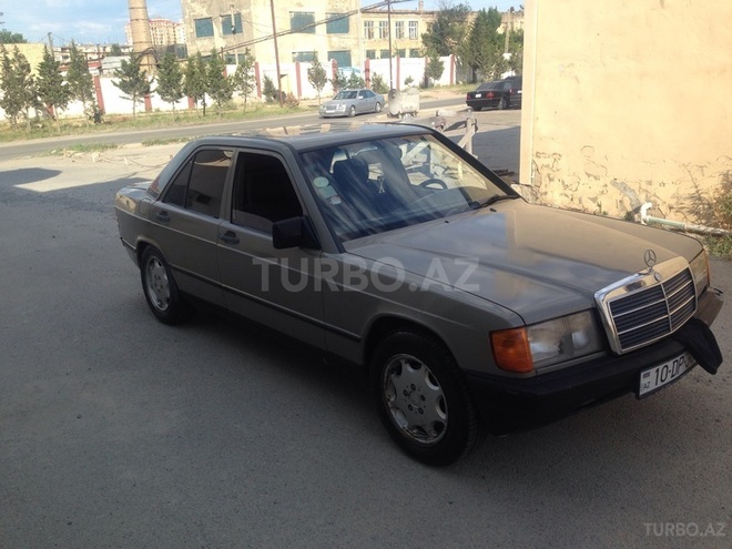 Mercedes 190 1987, 287,000 km - 2.0 l - Sumqayıt