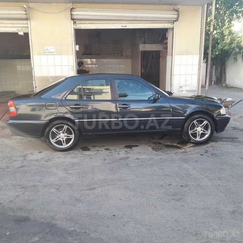 Mercedes C 180 1997, 300,000 km - 1.8 l - Bakı