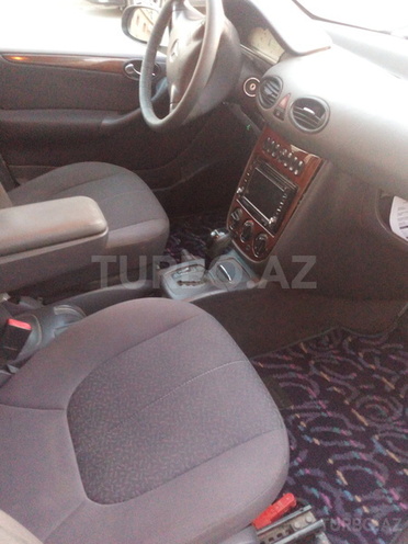 Mercedes A 160 2001, 127,000 km - 1.6 л - Xırdalan