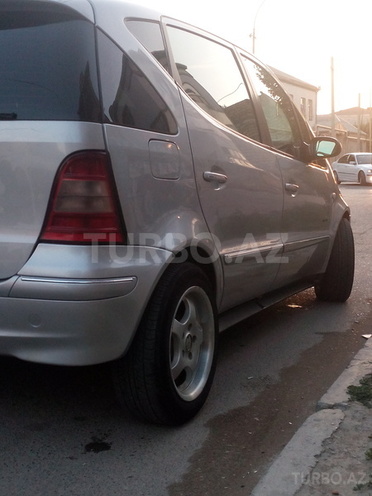 Mercedes A 160 2001, 127,000 km - 1.6 л - Xırdalan