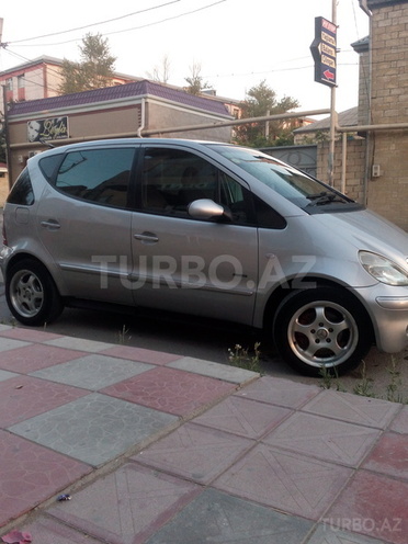 Mercedes A 160 2001, 127,000 km - 1.6 л - Xırdalan