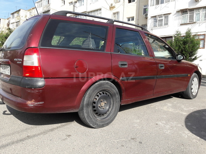 Opel Vectra 1997, 256,660 km - 1.6 л - Bakı