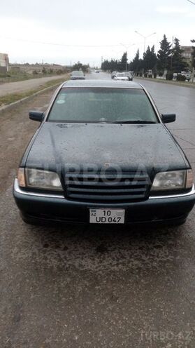 Mercedes  1995, 250,000 km - 2.2 l - Sumqayıt