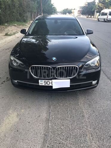 BMW 740 2010, 143,000 km - 3.0 л - Bakı