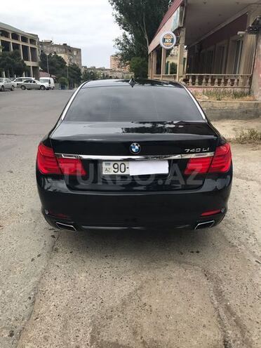 BMW 740 2010, 143,000 km - 3.0 л - Bakı