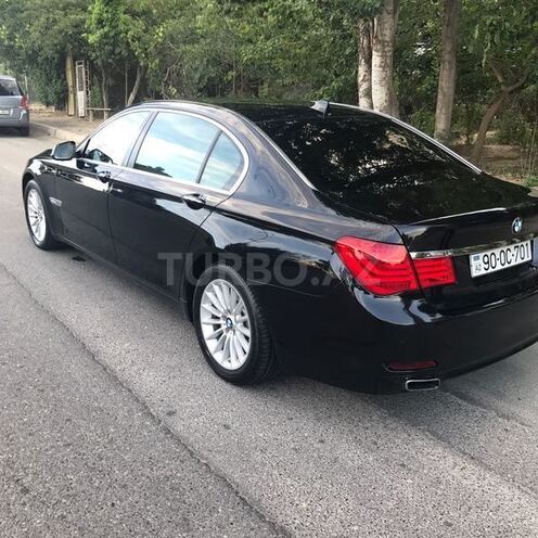 BMW 740 2010, 143,000 km - 3.0 л - Bakı
