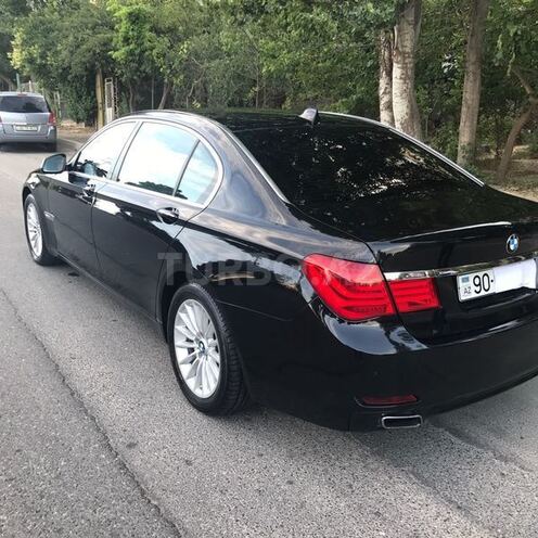 BMW 740 2010, 143,000 km - 3.0 л - Bakı