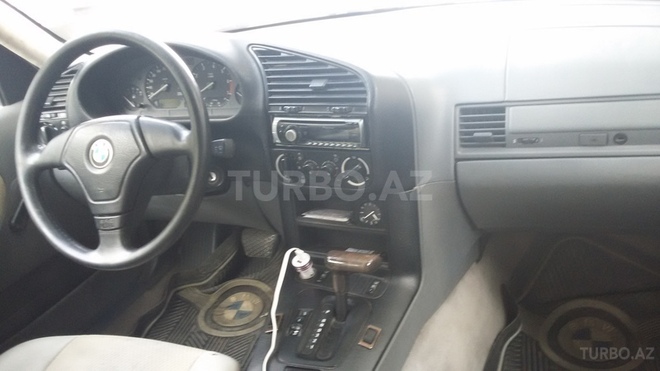 BMW 318 1996, 280,000 km - 1.8 l - Bakı