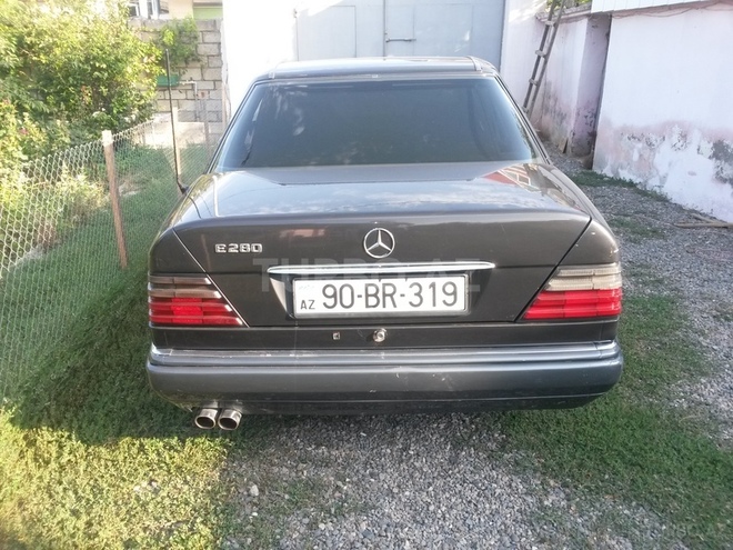 Mercedes E 280 1994, 376,000 km - 2.8 l - Bakı