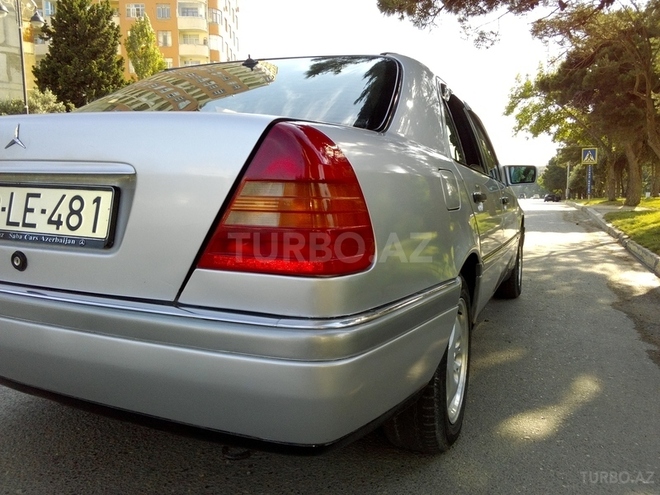 Mercedes C 200 1995, 365,000 km - 2.0 l - Bakı