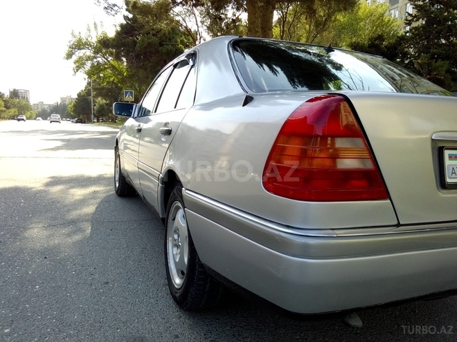 Mercedes C 200 1995, 365,000 km - 2.0 l - Bakı