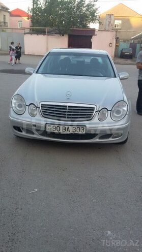 Mercedes E 320 2004, 310,000 km - 3.2 l - Bakı