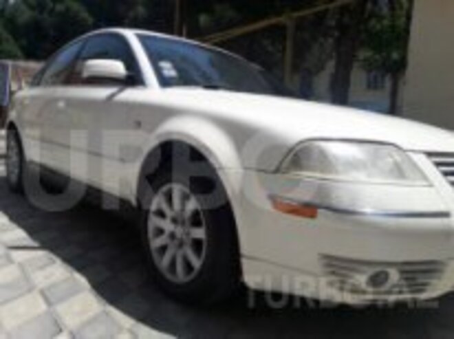 Volkswagen Passat 2000, 220,000 km - 1.8 л - Bakı