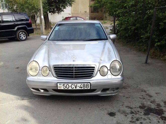 Mercedes E 270 2000, 312,000 km - 2.7 l - Sumqayıt