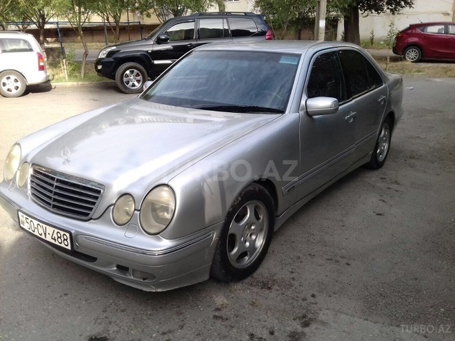 Mercedes E 270 2000, 312,000 km - 2.7 l - Sumqayıt