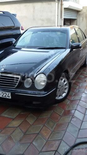 Mercedes E 240 2002, 269,000 km - 2.6 l - Sumqayıt