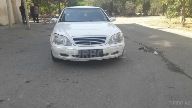 Mercedes S 320 2000, 305,000 km - 3.2 l - Bakı