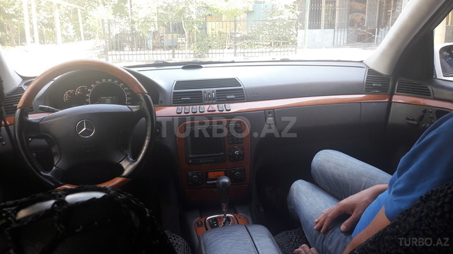Mercedes S 320 2000, 305,000 km - 3.2 l - Bakı