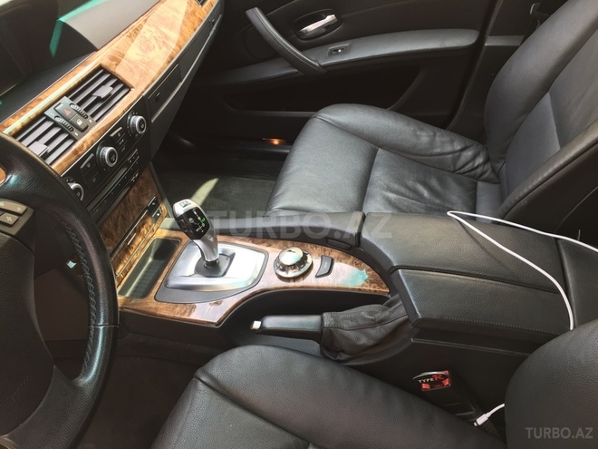 BMW 525 2008, 153,000 km - 2.5 l - Bakı
