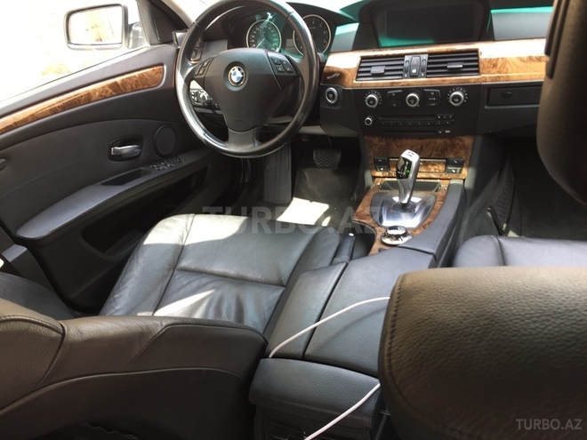 BMW 525 2008, 153,000 km - 2.5 l - Bakı