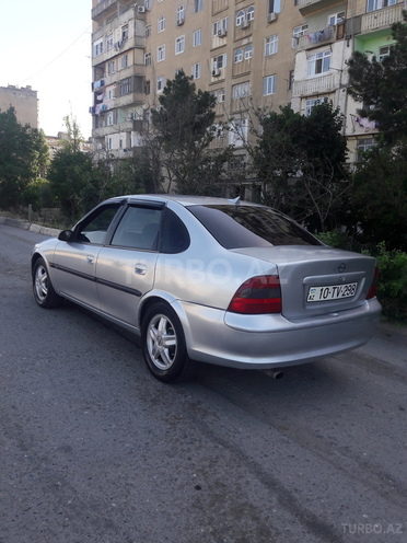 Opel Vectra 1996, 144,000 km - 2.0 l - Bakı