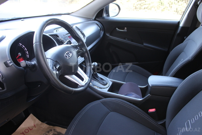 Kia Sportage 2012, 120,000 km - 2.0 l - Bakı