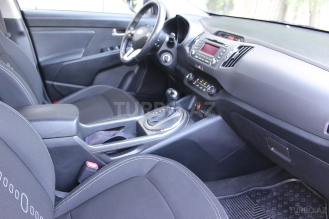 Kia Sportage 2012, 120,000 km - 2.0 l - Bakı