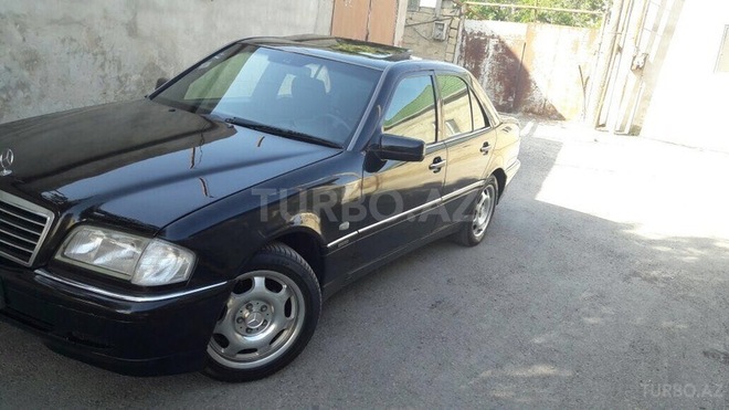 Mercedes C 220 1997, 401,000 km - 2.2 l - Bakı