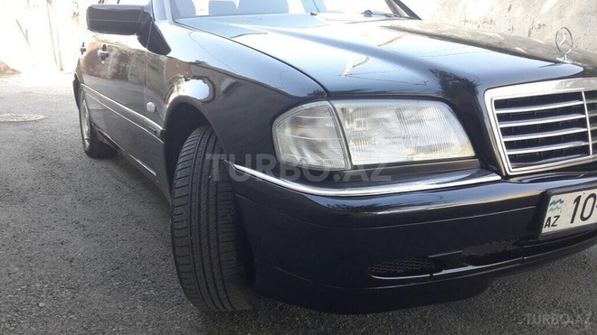 Mercedes C 220 1997, 401,000 km - 2.2 l - Bakı