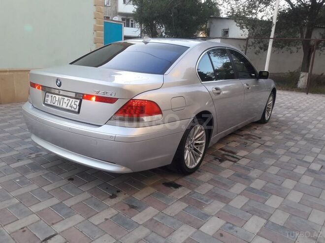 BMW 745 2002, 262,000 km - 4.4 l - Sumqayıt