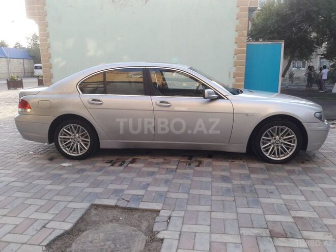 BMW 745 2002, 262,000 km - 4.4 l - Sumqayıt