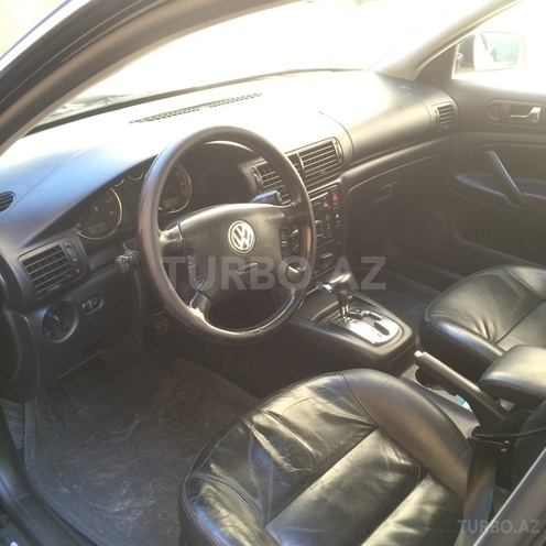 Volkswagen Passat 2003, 189,000 km - 1.8 l - Bakı
