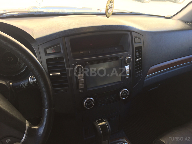 Mitsubishi Pajero 2008, 143,000 km - 3.0 л - Ucar