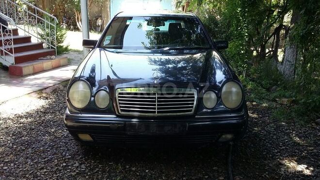 Mercedes E 200 1996, 360,420 km - 2.0 l - Masallı