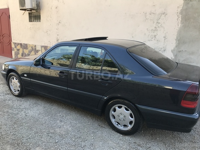 Mercedes C 200 1999, 204,100 km - 2.0 l - Bakı
