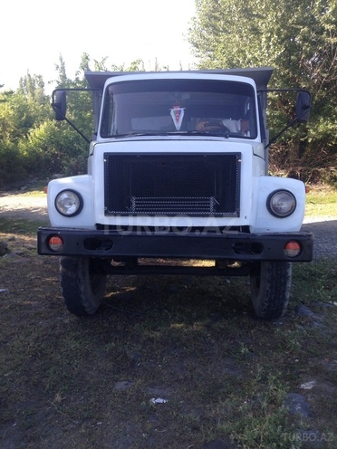 GAZ  1991, 100,321 km - 4.0 l - Zaqatala