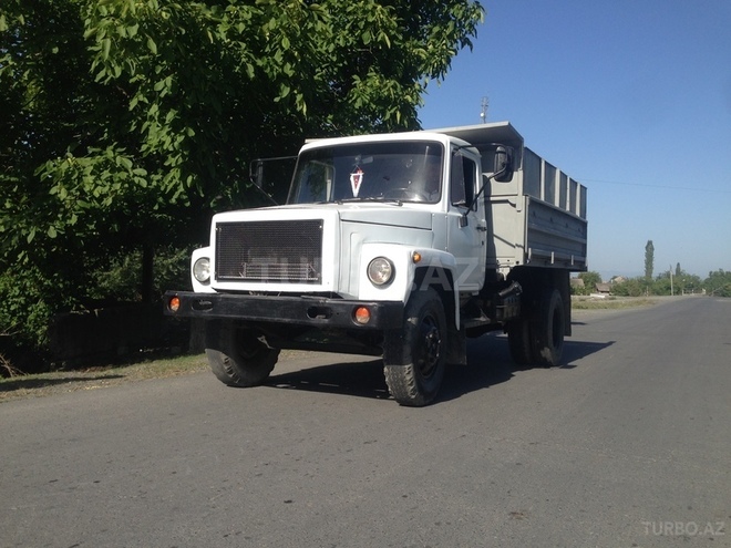 GAZ  1991, 100,321 km - 4.0 l - Zaqatala