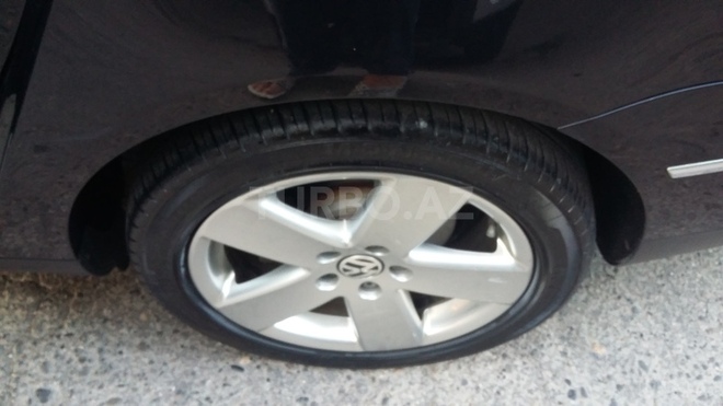 Volkswagen Passat 2008, 133,000 km - 2.0 l - Bakı