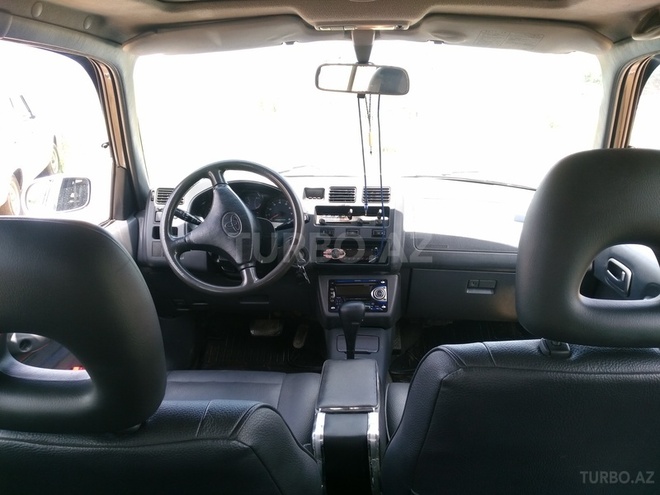 Toyota RAV4 1995, 329,562 km - 2.0 л - Gədəbəy