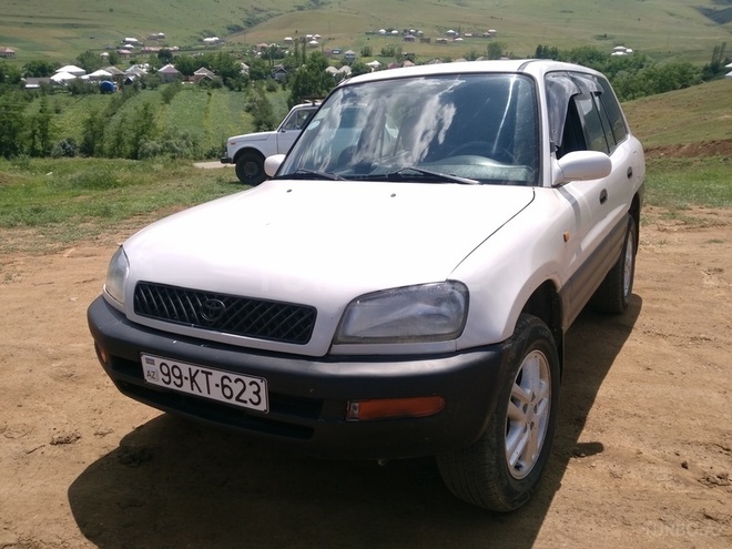 Toyota RAV4 1995, 329,562 km - 2.0 л - Gədəbəy