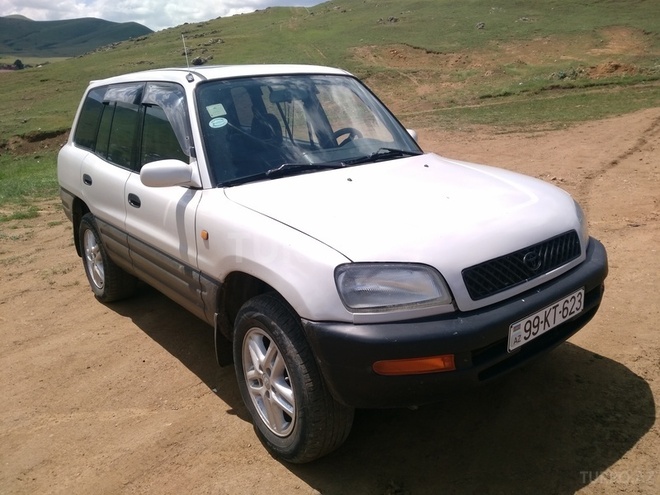 Toyota RAV4 1995, 329,562 km - 2.0 л - Gədəbəy
