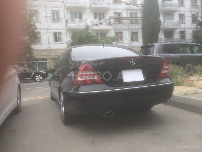 Mercedes C 250 2006, 150,000 km - 0.3 l - Bakı