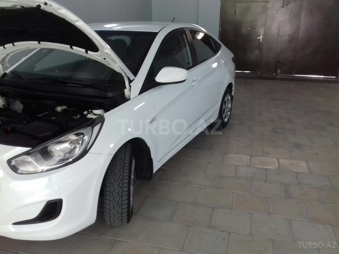 Hyundai Accent 2012, 130,000 km - 1.4 l - Göyçay