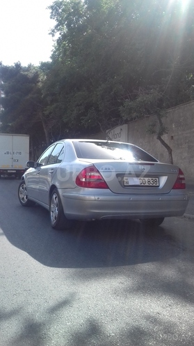 Mercedes E 220 2003, 225,022 km - 2.2 l - Bakı